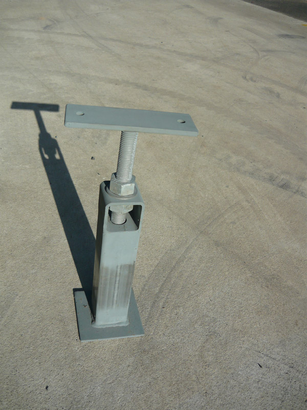 P1000100 Metro Steel