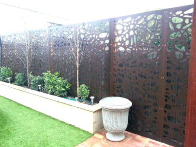 Top Reasons To Invest In Metal Privacy Screens For Your Backyard
